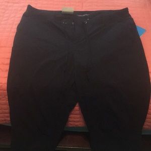 NEW Columbia women’s black pants